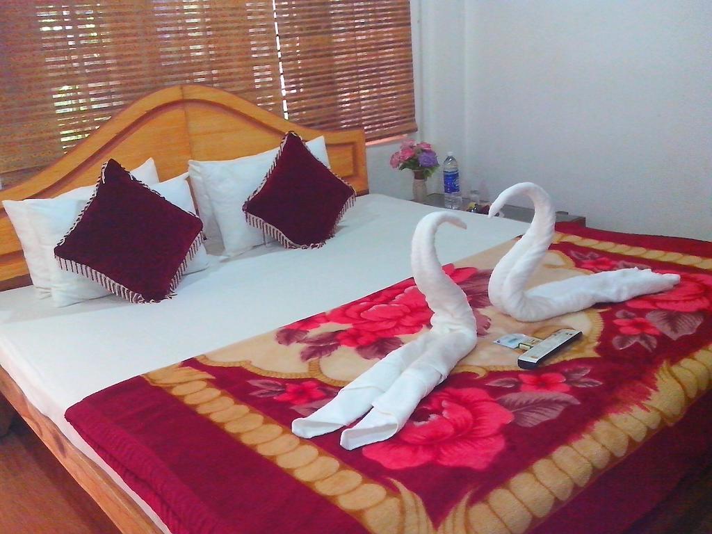 Green Garden Cottage Thekkady Habitación foto